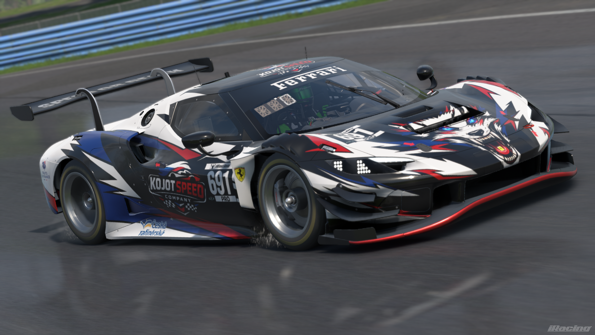 Týmové Ferrari 296 GT3 Kojot Speed Company při jízdě
